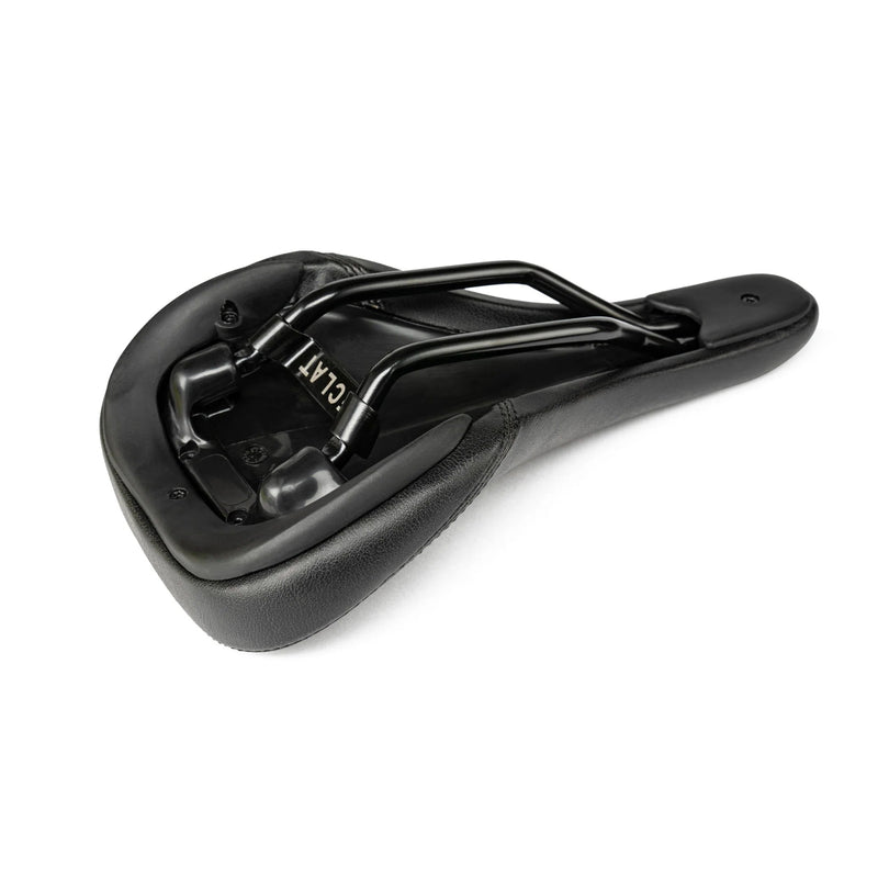 ÉCLAT EXILE Railed Seat in black, featuring a durable slim design with ergonomic contoured foam and 8mm hollow crmo rails for trail and transition biking.