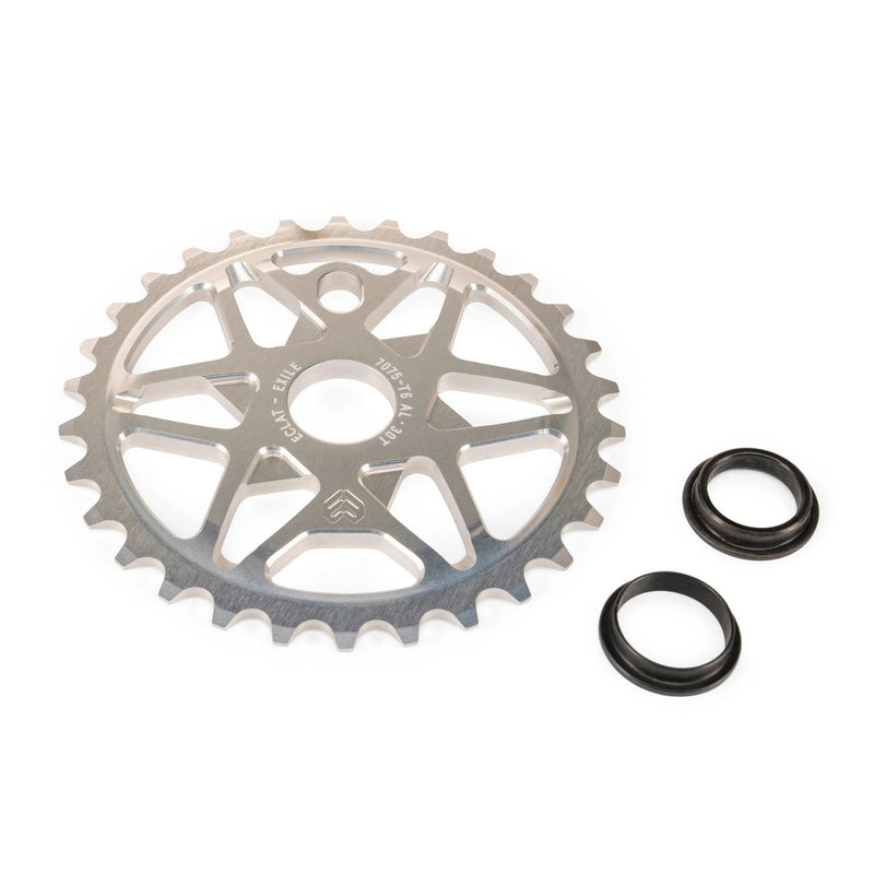 ÉCLAT EXILE CHAINRING with multi-spoke design and adaptors for 24, 22, 19mm spindles.