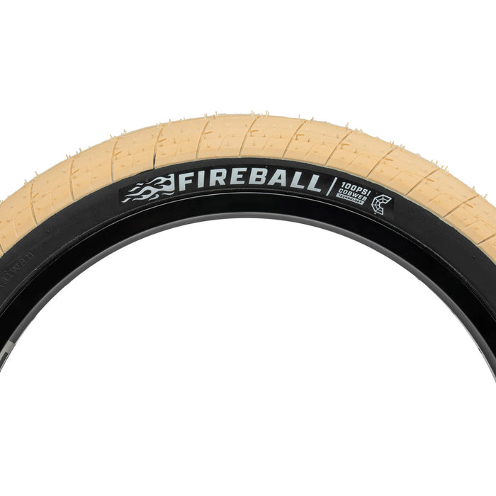 éclat Fireball Tire