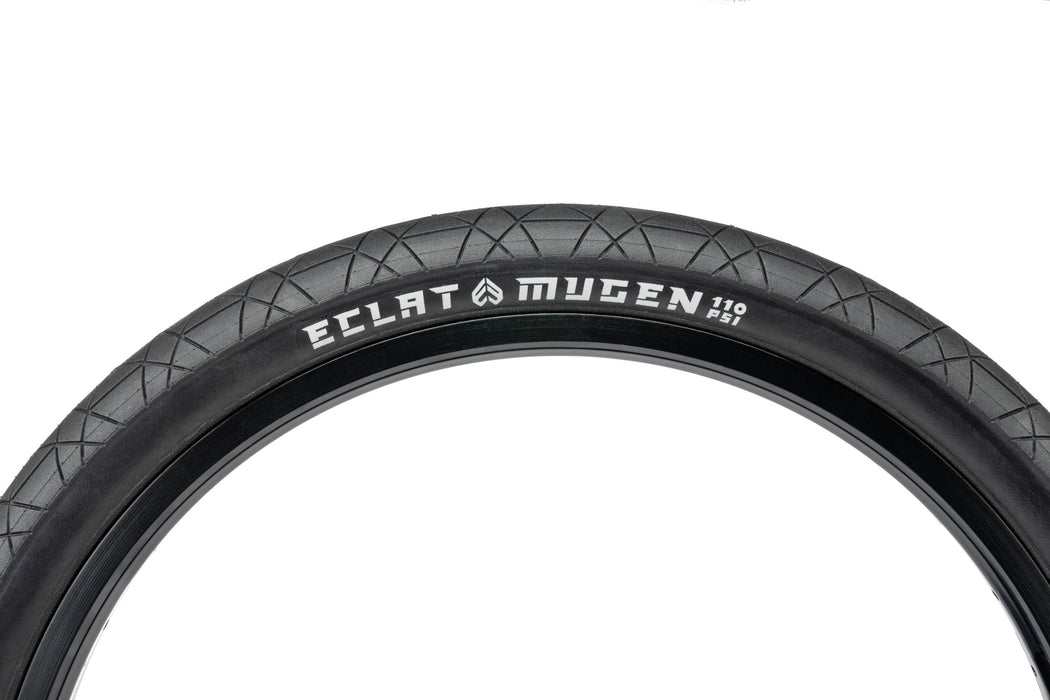 éclat Mugen Tire