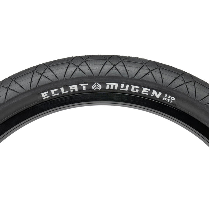 éclat Mugen Tire