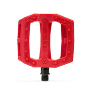 ÉCLAT SLASH PEDAL in red, low-profile nylon design with knurled top surface and crmo spindle.