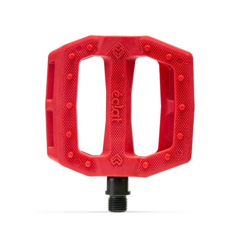 ÉCLAT SLASH PEDAL in red, low-profile nylon design with knurled top surface and crmo spindle.