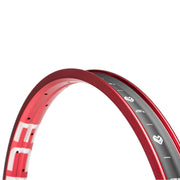 ÉCLAT TRIPPIN RIM with a wider 38mm design and durable 3mm pins.
