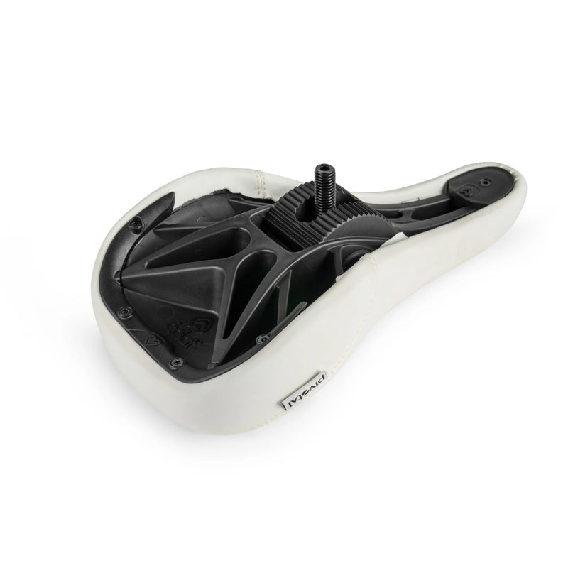 ÉCLAT BIOS PIVOTAL SEAT MID with nylon/fibre injected base and Pivotal technology for enhanced durability.