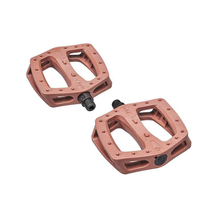 ÉCLAT PLAZA PEDAL in brown injection molded nylon with crmo spindle and knurled top surface for durability and grip